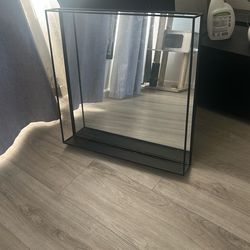 Cute Heavy Duty Mirror  For Bathroom Or Room .