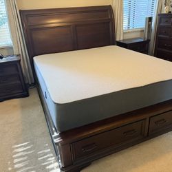 Bed Frame (California King)