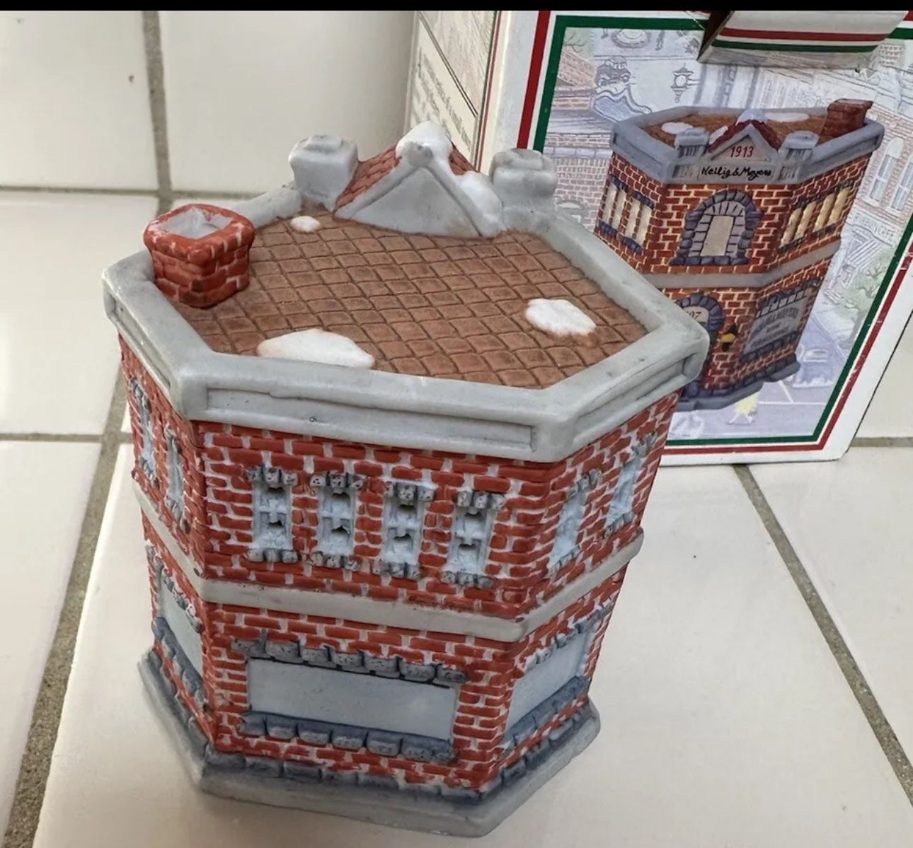 Vtg 1993 Home Town America Christmas Village Heilig & Meyers 336891 for Sale in Laguna Beach, CA