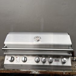 Lion Premium Grill 5 Burner