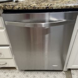 Whirlpool Dishwasher Gold  Series Works But Have Some Issues 