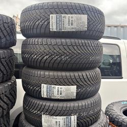 225/60/17 Kumho HA32 New Set Of Tires (4) 