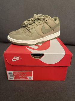 Ds Pair Of Nike Dunk Low PRM Neutral Olive Size 7.5w