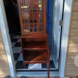 Traditional Walnut 1915 Antique Corner Cabinet 