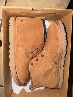 UGG Woman’s Neumal Chukka Boots