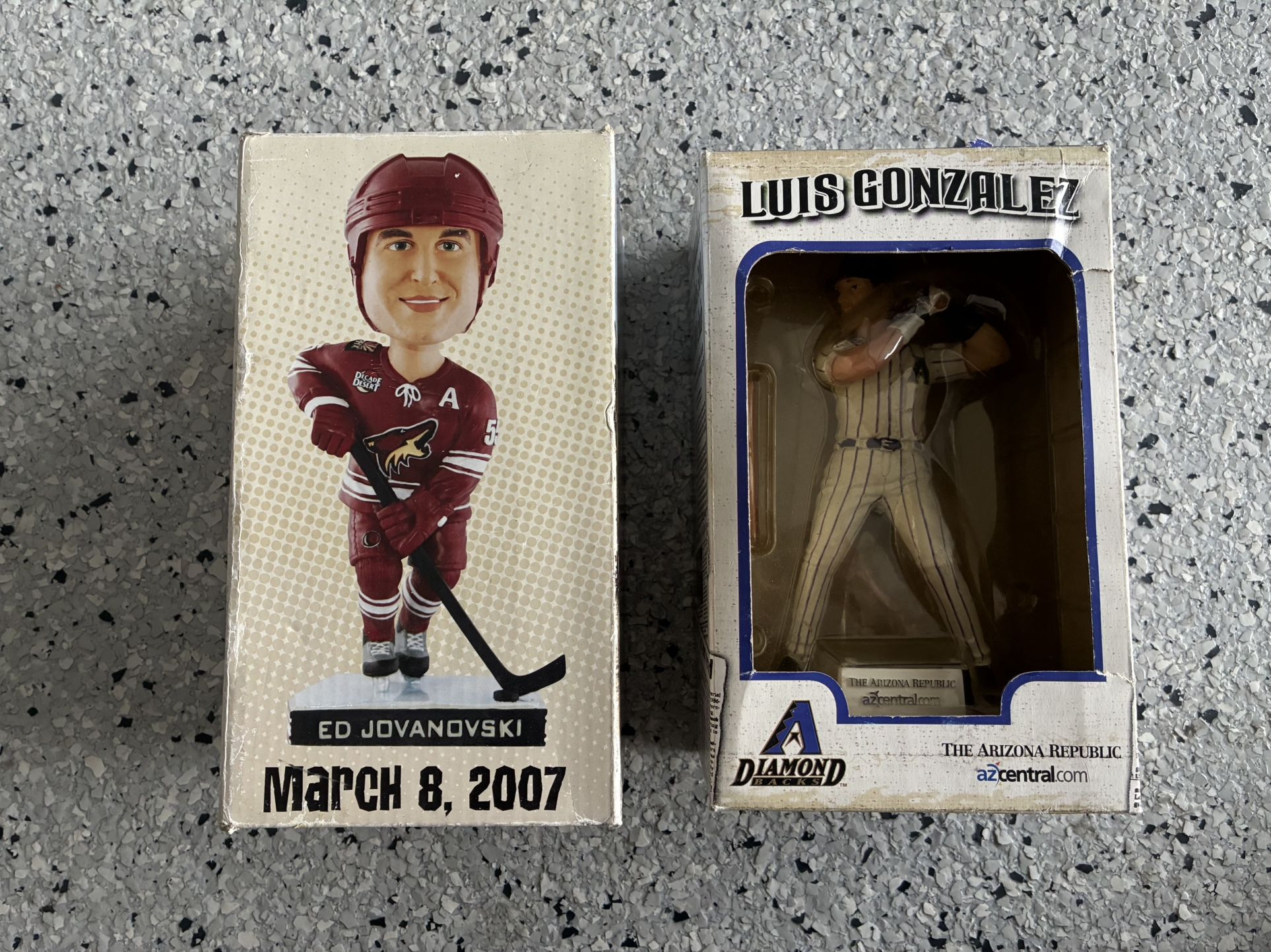 2 Signed Bobbleheads. MLB Luis Gonzalez/ Az. D-Backs. NHL Ed Jovanovski/ Coyotes