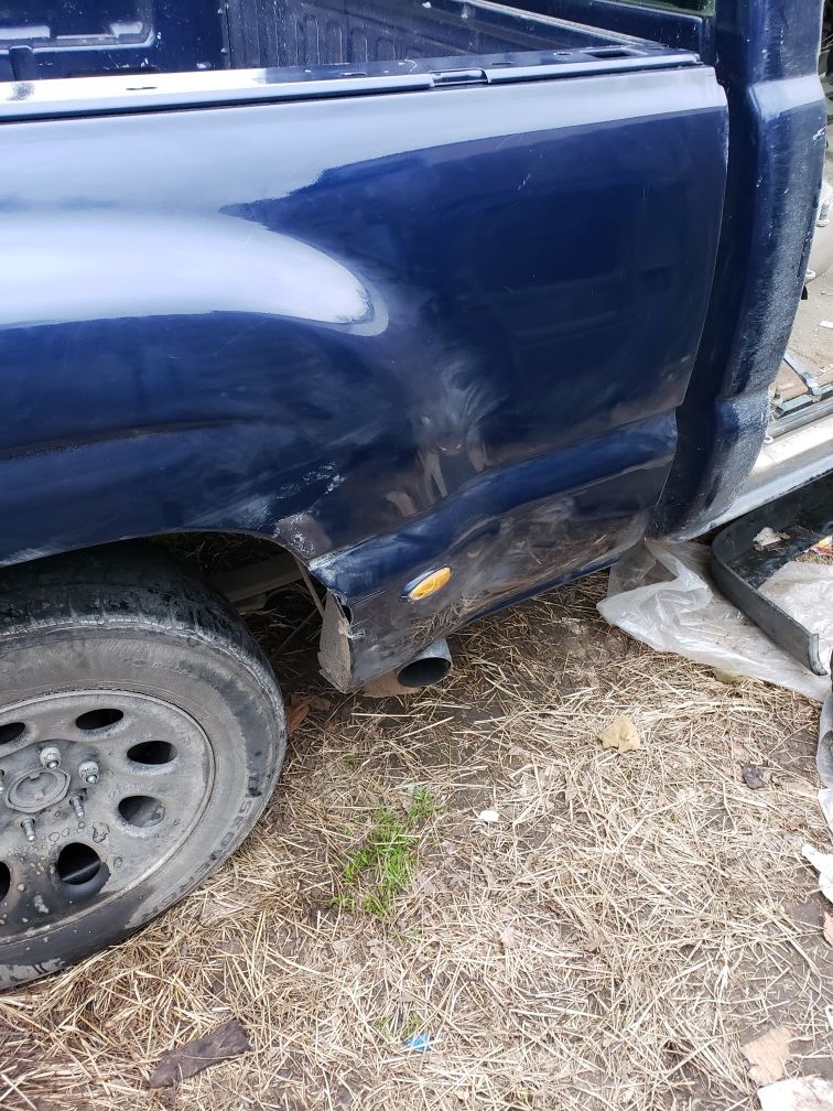 2006 GMC Denali quadrasteer bed.... for Sale in Dallas, TX OfferUp