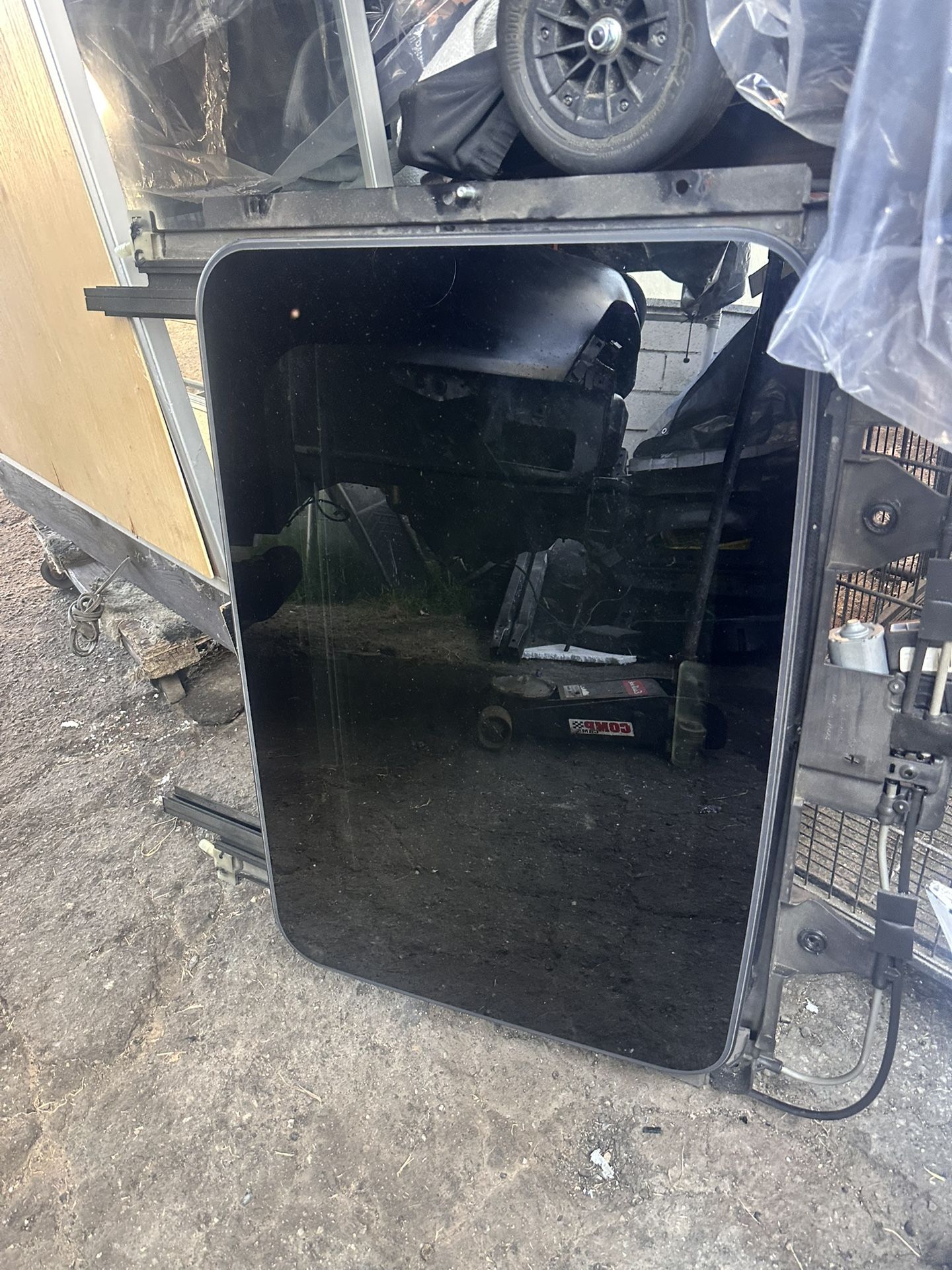 2010 Camaro 2SS Sunroof Parts