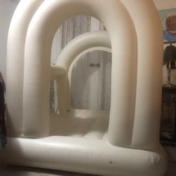 Indoor Outdoor Mini Bounce House 