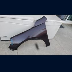 2016 - 2022 CHEVROLET MALIBU LEFT
FENDER DRIVER SIDE USED OEM. X4