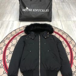 MOOSE KNUCKLE BOMBER JACKET SIZE SMALL BRAND NEW