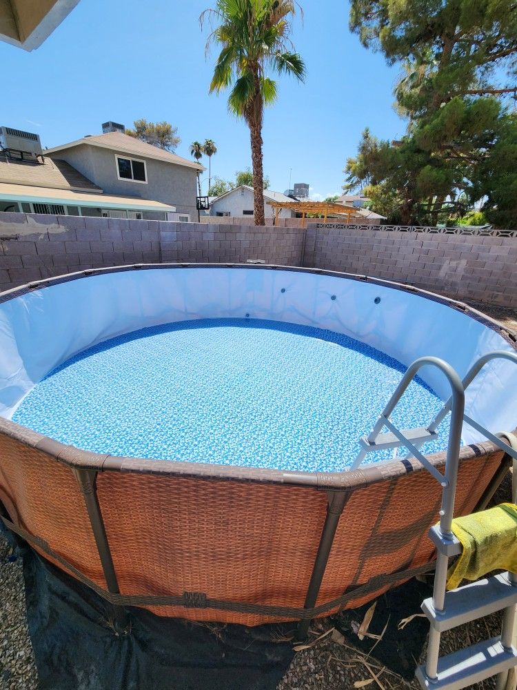 4 Ft X 28 Ft Pool