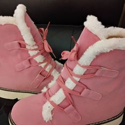 Women's Pink Boots Size 9 New Without Tags