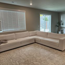 Beautiful RH sectional! 