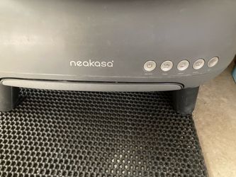 Neakasa M1 self cleaning cat litter box