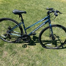 Brand new-never been touch road,SCHWINN 28" L CIRCUIT BIKE 21 SPEED, fit riders 64 to 74 inches tall