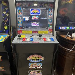 Street Fighter II (2) Arcade 1Up Machine Complete