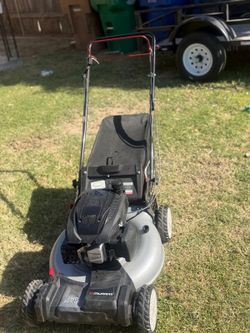Murray
22 in. 140 cc Briggs & Stratton Walk Behind Gas Self-Propelled Lawn Mower with Front Wheel Drive and Bagger