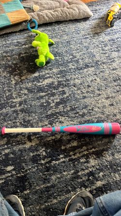 25 inch. Tee ball girls bat