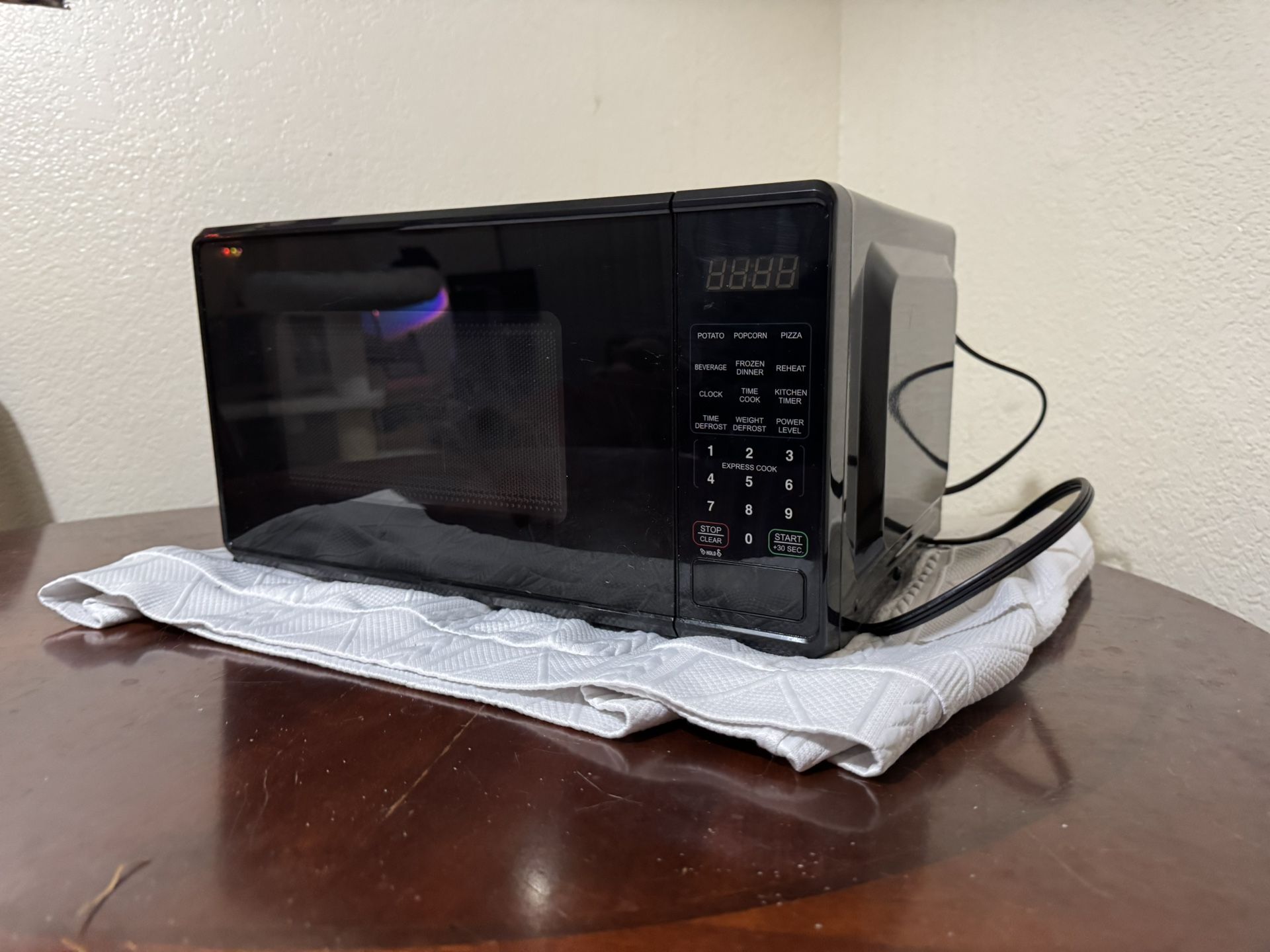 Microwave Kitchen Appliance