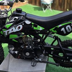 2020 Tao Tao 110cc is a gas-powered, designed for kids and youth. It has a 110cc 4-stroke engine, automatic transmission