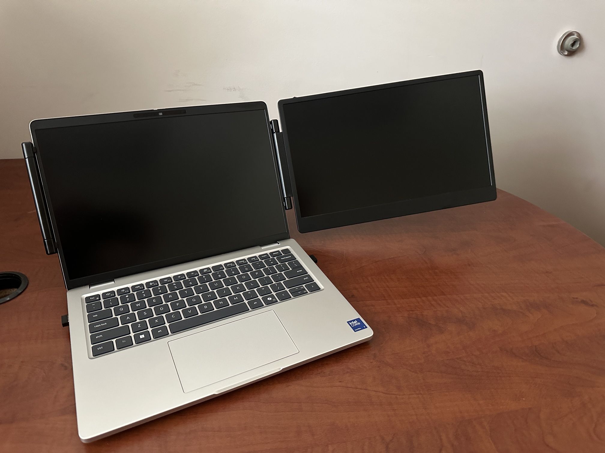 Dual Monitor Attachment For Laptop 