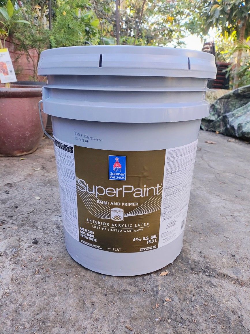 Creamy ( Sherwin Williams Paint )