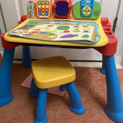Touch And Learn VTech Activity Desk Deluxe 