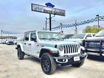 2023 Jeep Gladiator