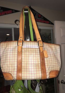 Coach shoulder bag