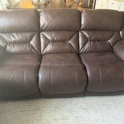 RC Willey Couch