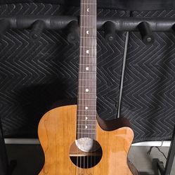 Luna Acoustic/electric Guitar