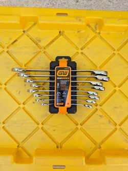 GEARWRENCH
Metric 90-Tooth Reversible Combination Ratcheting Wrench Set (8-Piece)