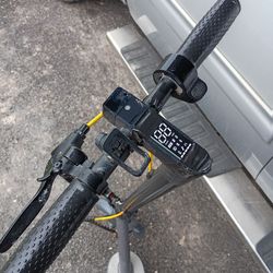 Electric scooter
