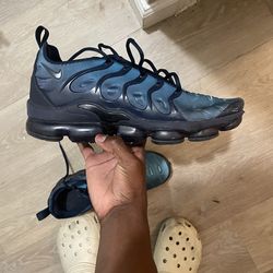 Nike vapor max blue