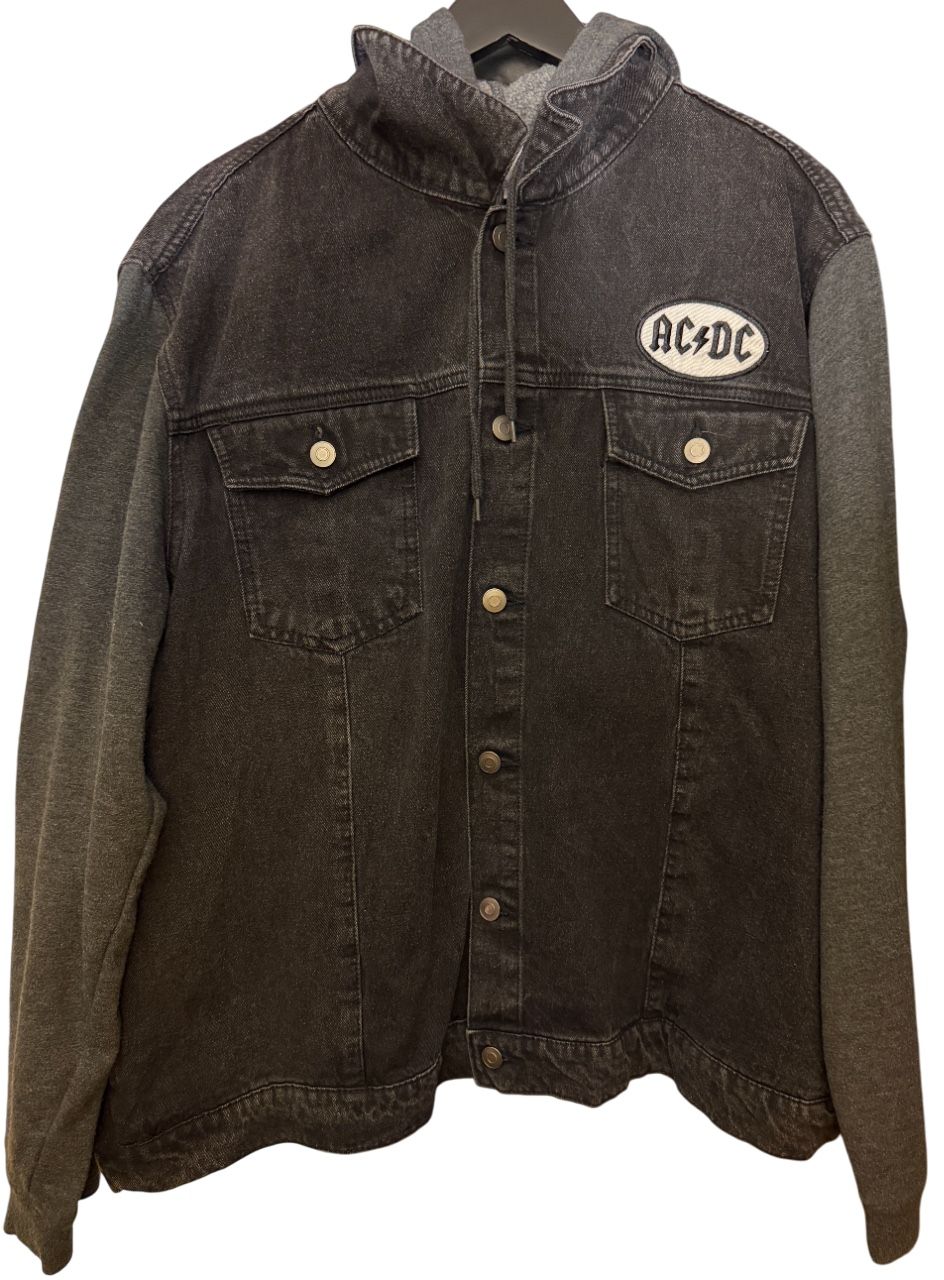AC/DC Back In Black 1980 Jean Jacket Mens 2XL Unworn