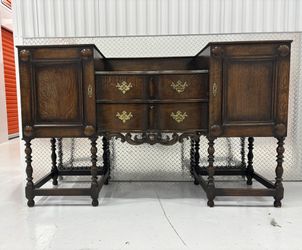 Gorgeous antique buffet,sideboard or cabinet 