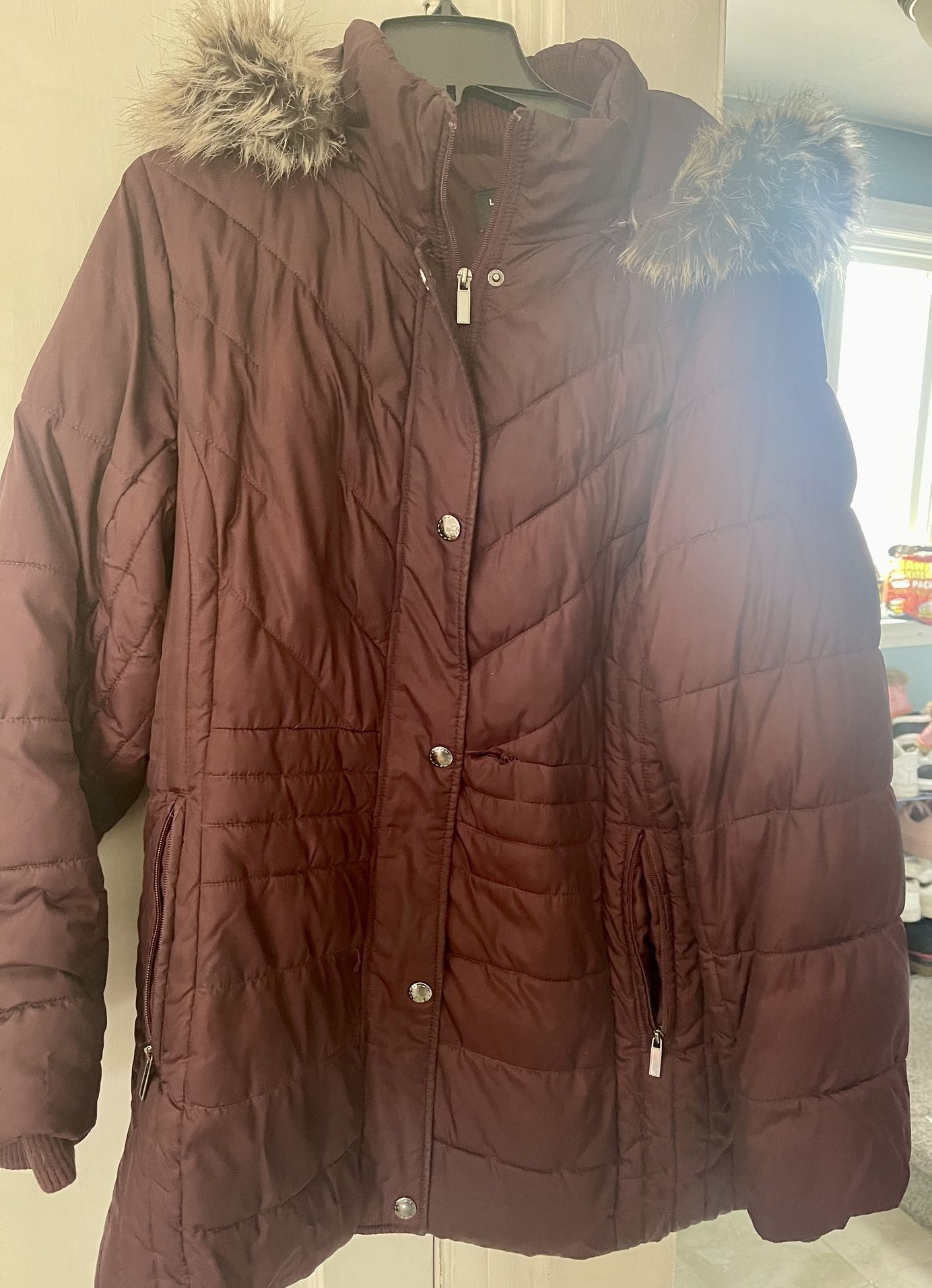 LIZ CLABORNE Winter Jacket 1X FREE