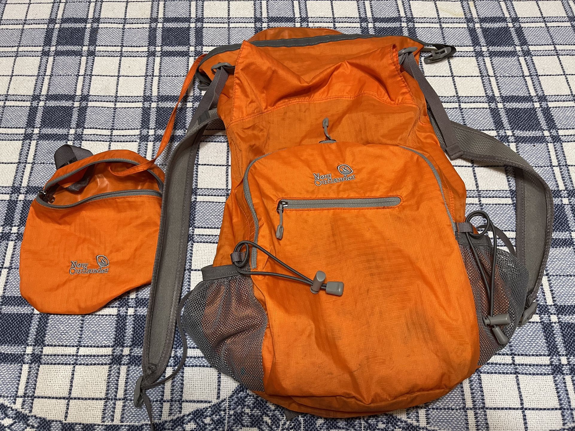 New Outlander lightweight day pack.