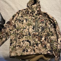 Men’s Sitka Gear Size Xl Shirts And Jackets 34w Pants