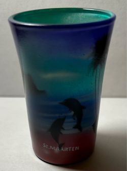 St.Maarten, Glass