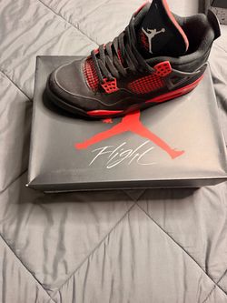 Jordan 4s