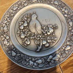 1977 Hallmark Little Gallery Pewter Partridge And A Pear Tree Collectible Christmas Plate