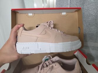 Nike Air Force 1 Low Pixel
