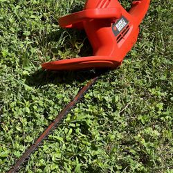 Black And Decker Electric Corded Hedge Trimmer