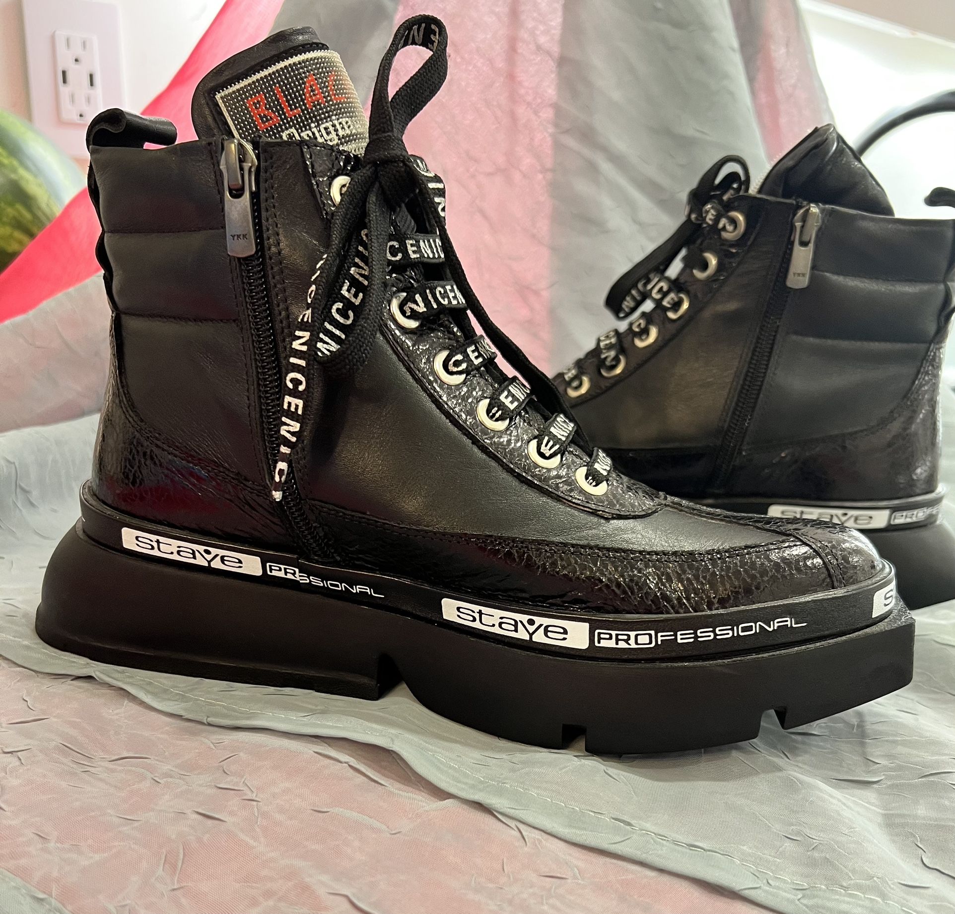 Stylish women’s shoes leather.size 6,5 ;7,0. $145