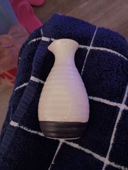 Japanese ceramic Tokkuri sake carafe