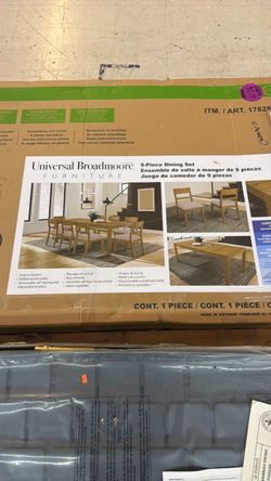Universal Broadmoore Furniture 9-Piece Dining Set