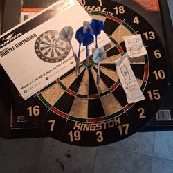 Narwhal Bristle Dart Board 