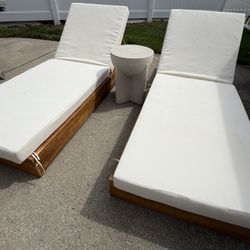 Donnie Reclining Acacia Wood Outdoor Chaise Lounge
